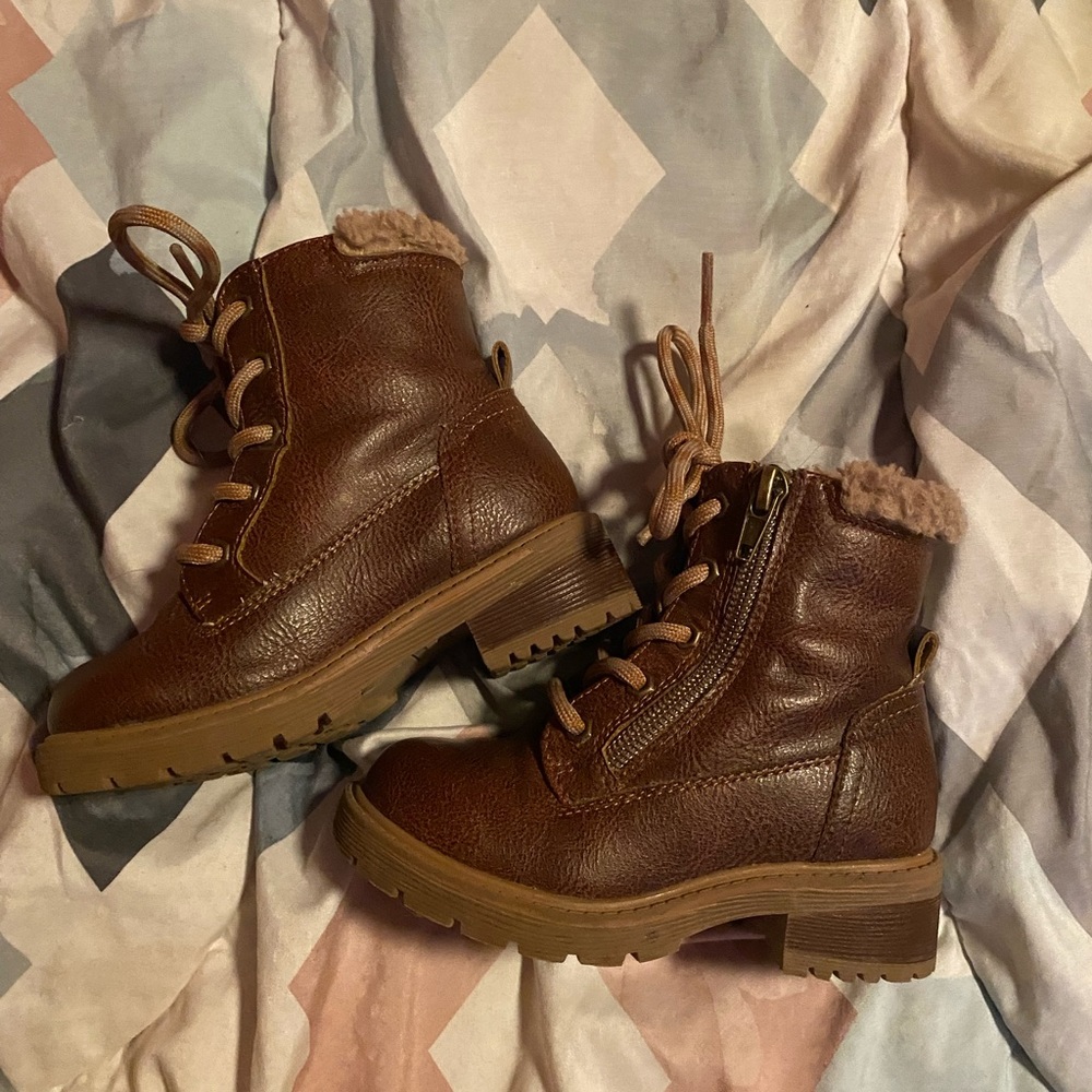 Steve Madden toddler boots